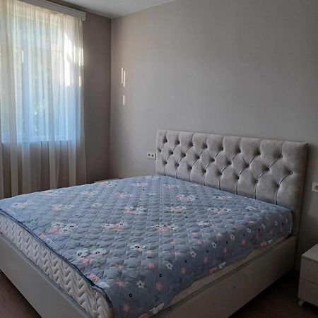 Affittacamere Shamil House Makhinjauri Esterno foto