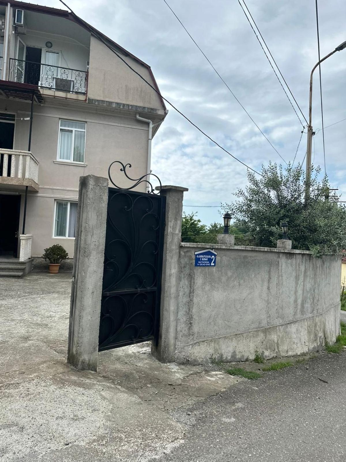 Affittacamere Shamil House Makhinjauri Esterno foto