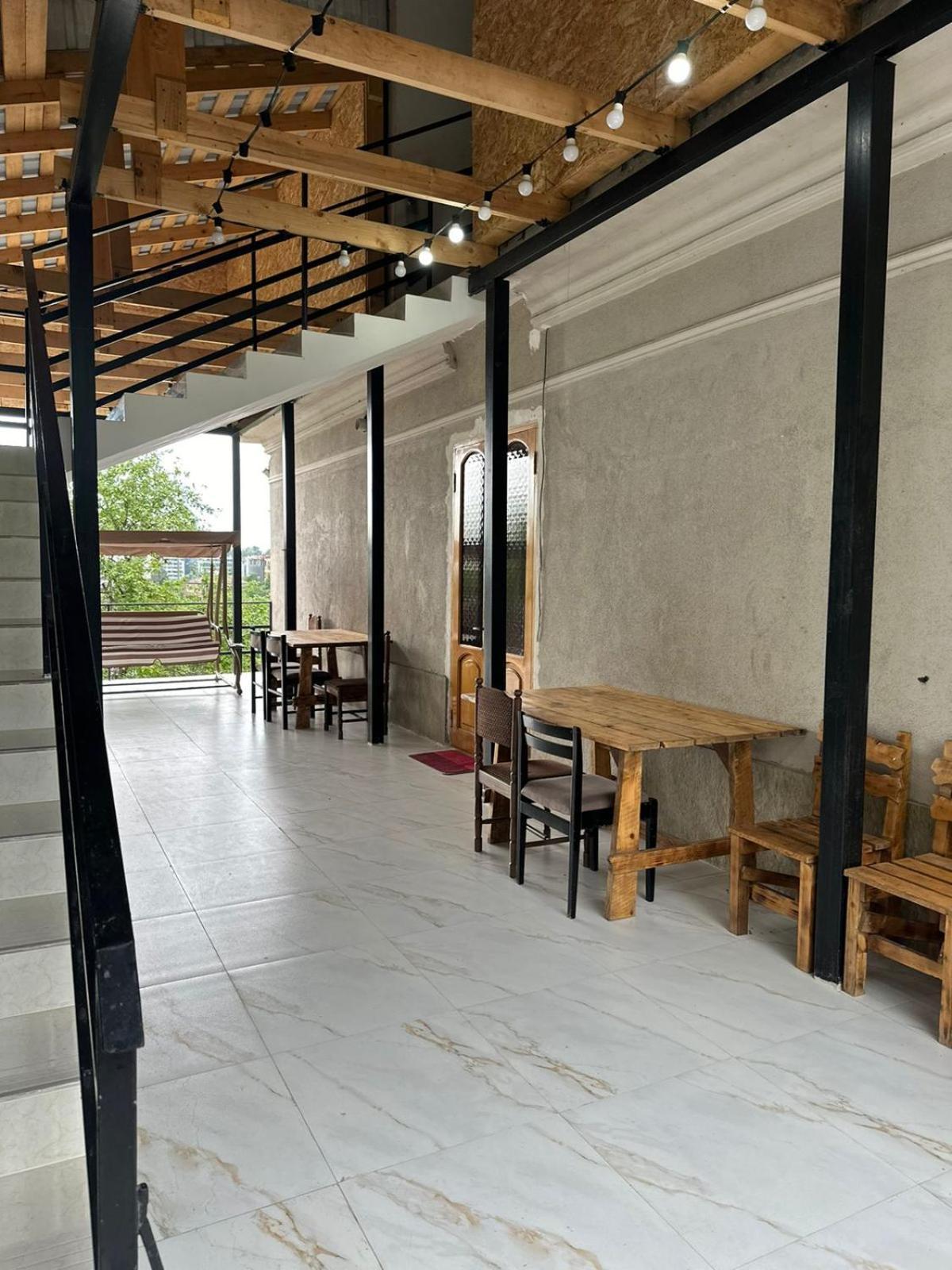 Affittacamere Shamil House Makhinjauri Esterno foto