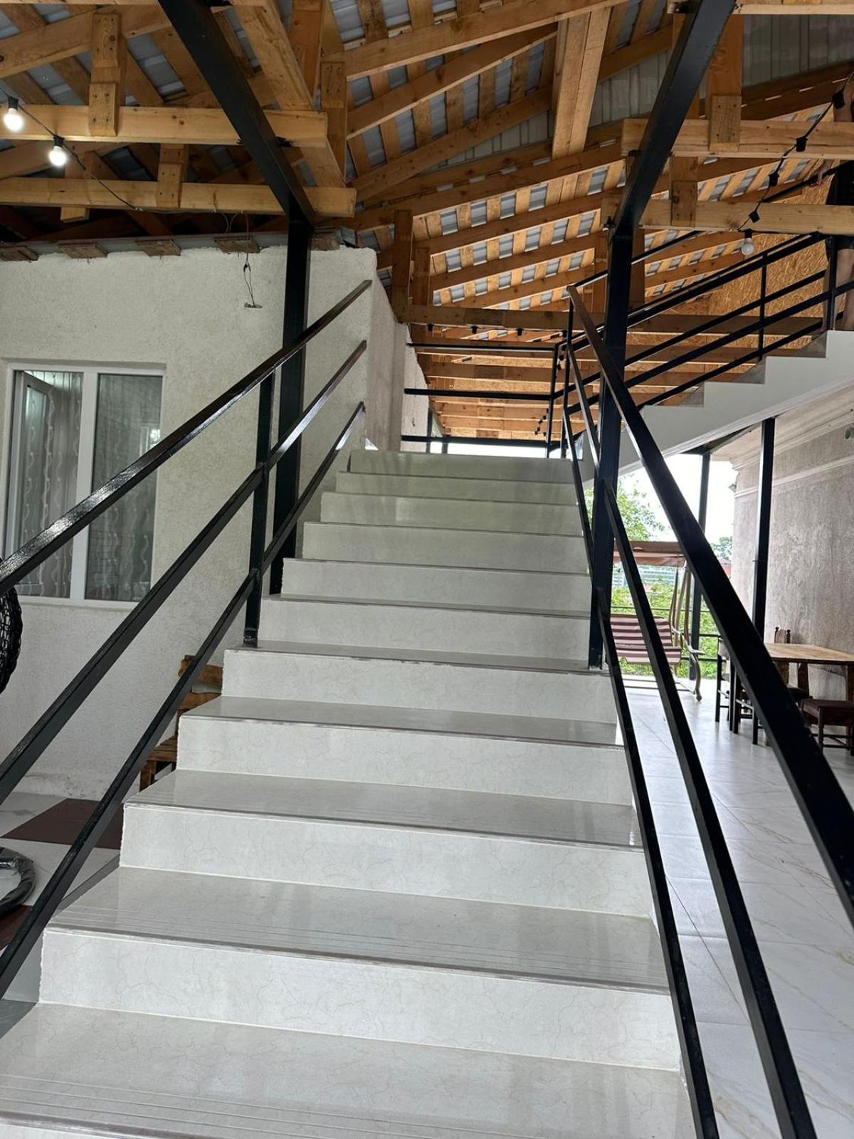 Affittacamere Shamil House Makhinjauri Esterno foto