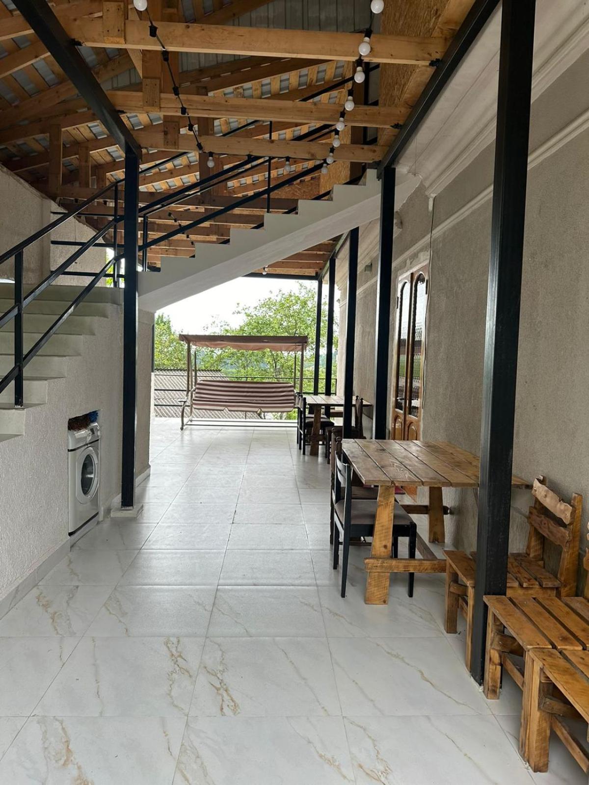 Affittacamere Shamil House Makhinjauri Esterno foto