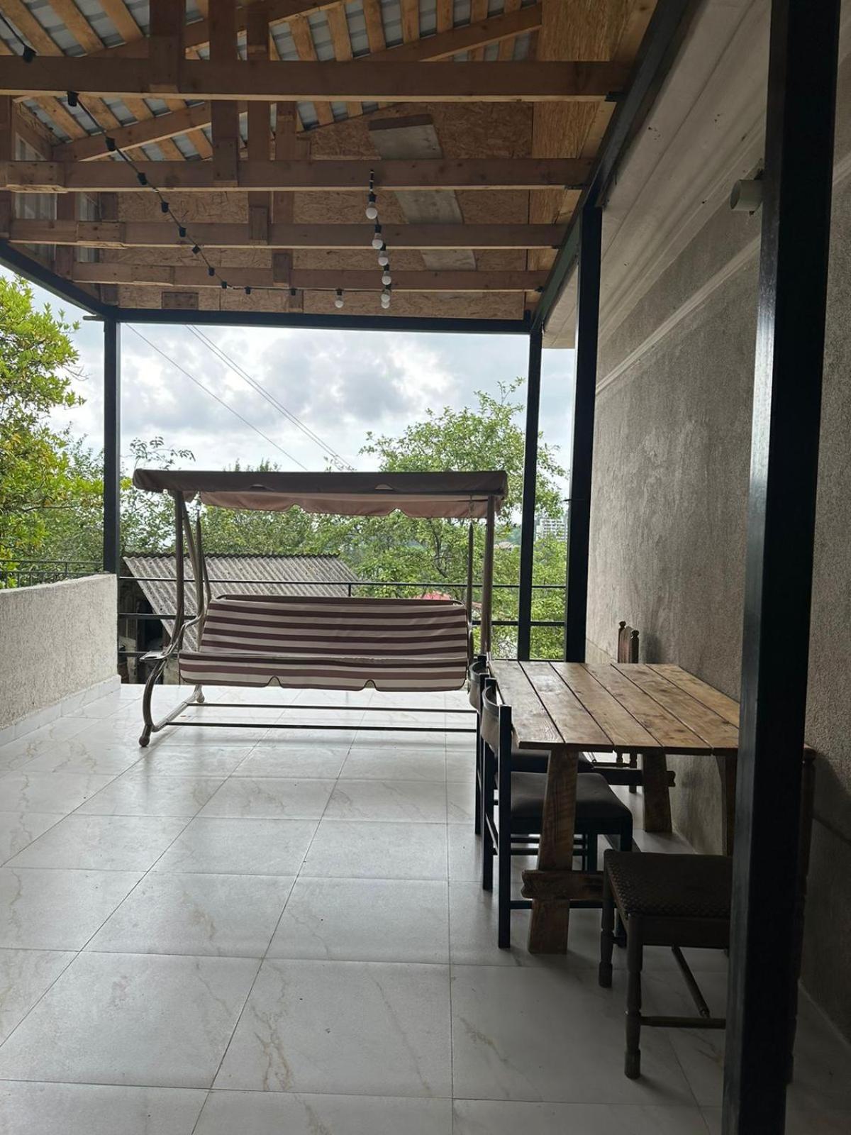 Affittacamere Shamil House Makhinjauri Esterno foto