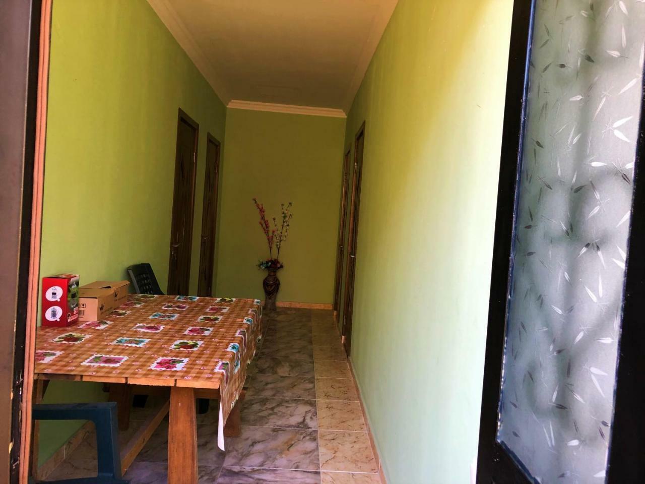 Affittacamere Shamil House Makhinjauri Esterno foto